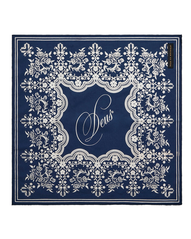 romance-bandana-pageant-blue|Model