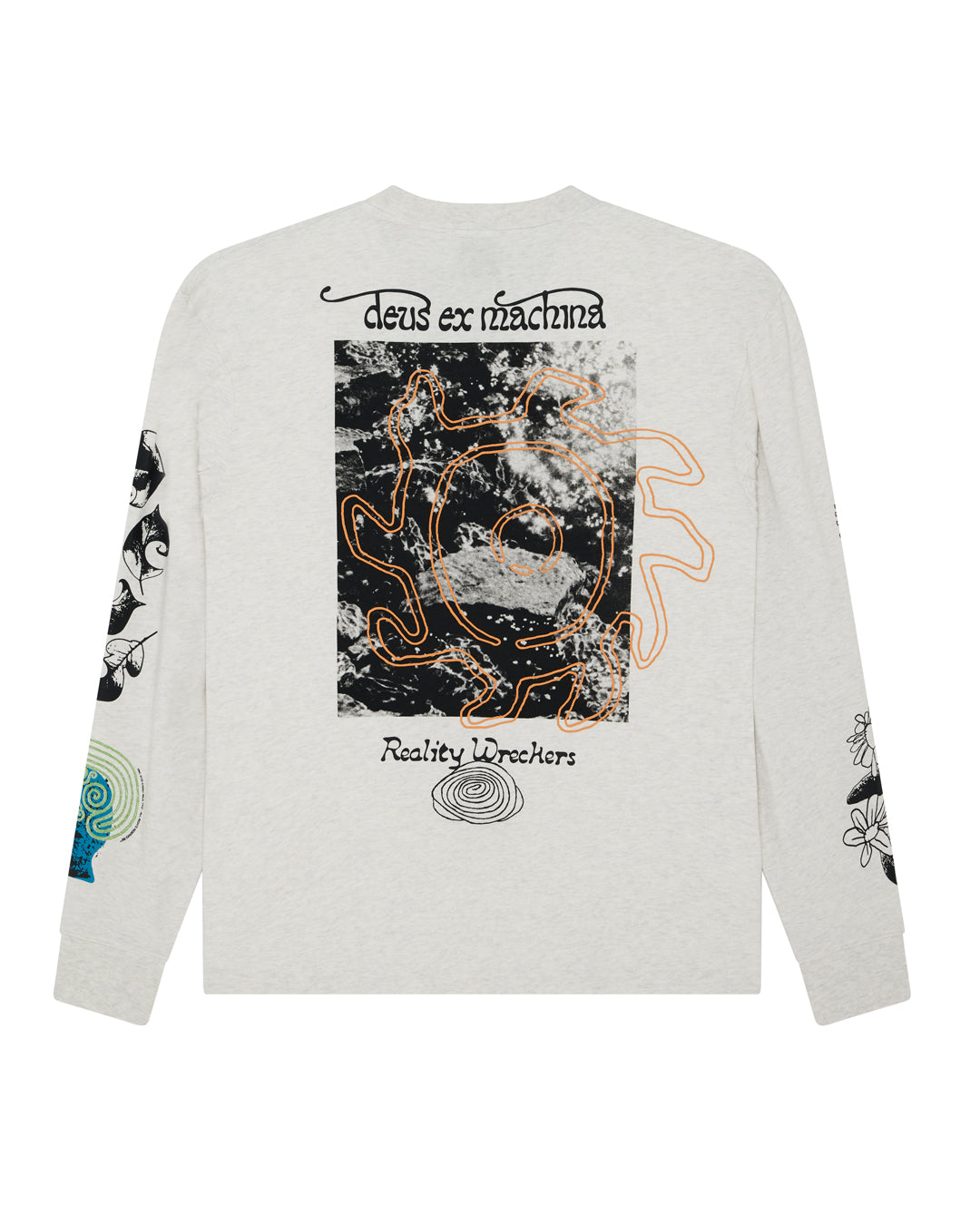 migration-ls-tee-light-grey-marle|Model
