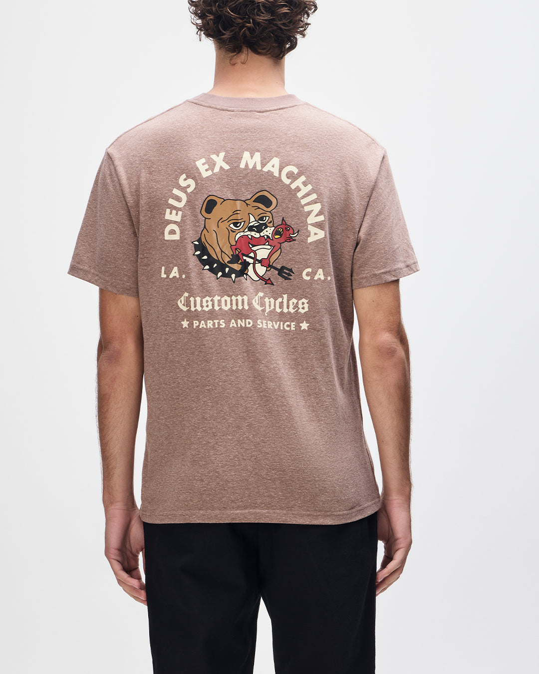 sourmug-tee-potting-brown|Model