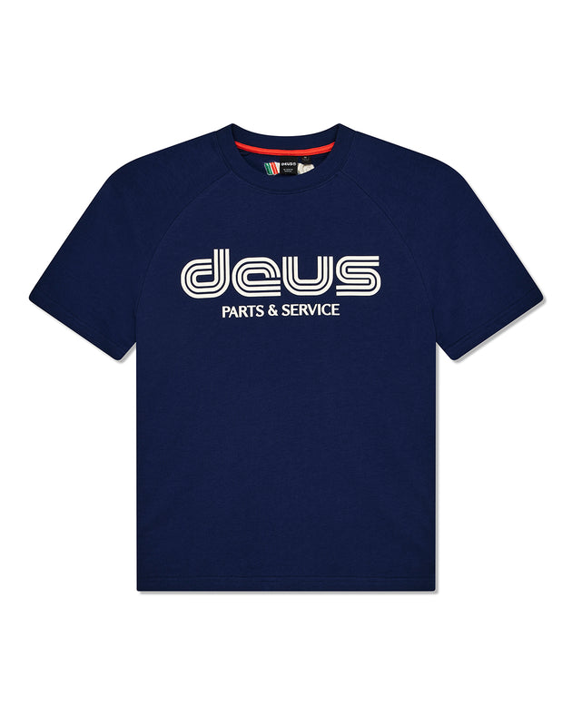 sideways-tee-estate-blue|Model