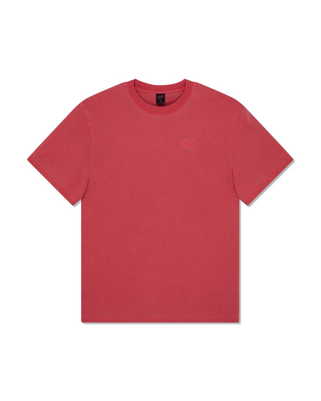 shield-garment-dyed-tee-lava-falls-red|Model