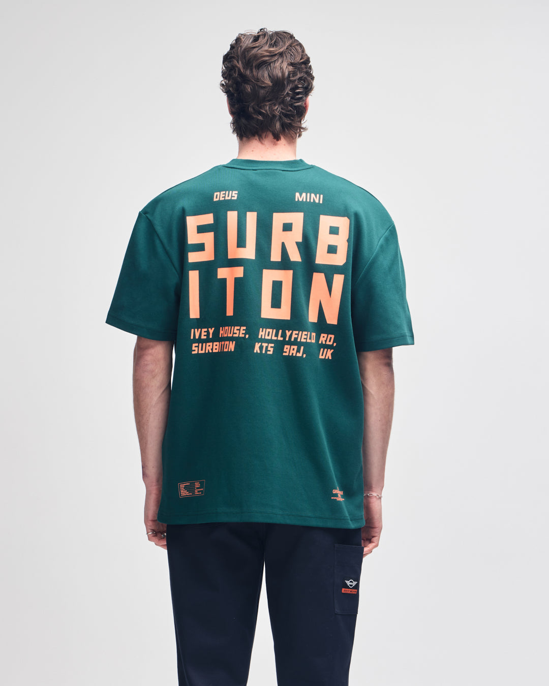 surbiton-address-tee-race-green|Model