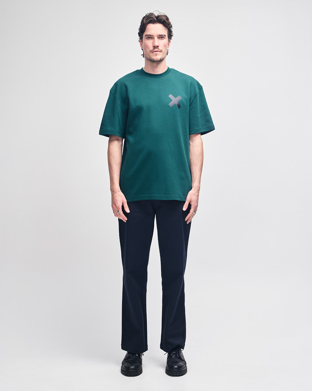 surbiton-address-tee-race-green|Model