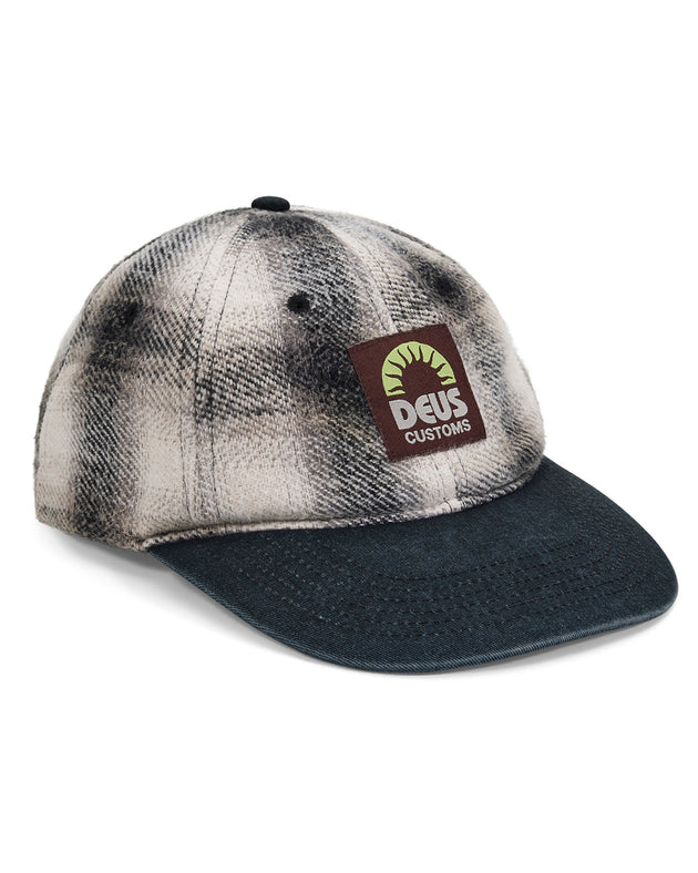 vacay-check-cap-white-check|Model