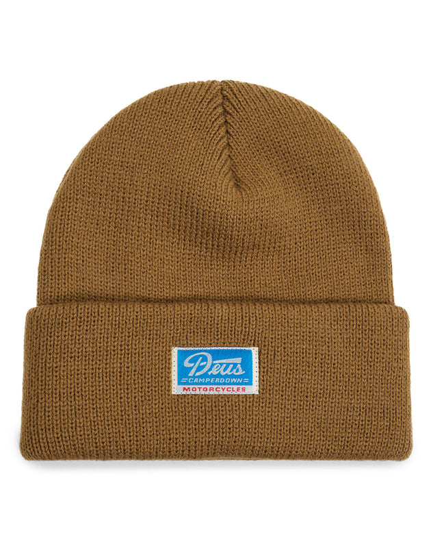 setta-beanie-bronze-brown|Model