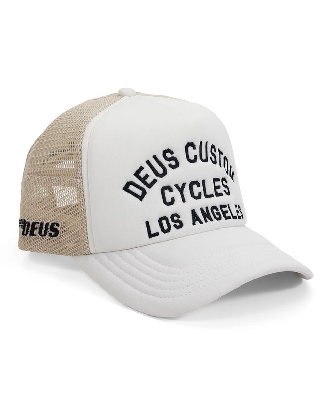 citadel-trucker-dirty-white|Model