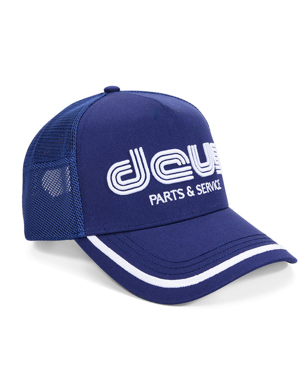 double-track-trucker-estate-blue|Model