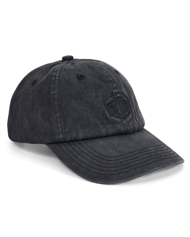 shield-garment-dyed-dad-cap-black|Model