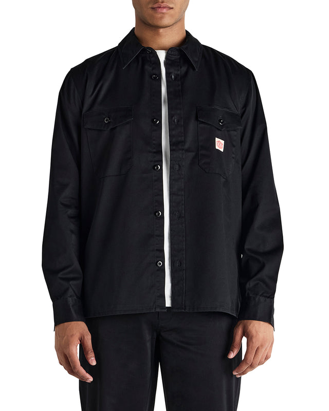 D262UTS220-Vacay-Service-LS-Shirt-Black