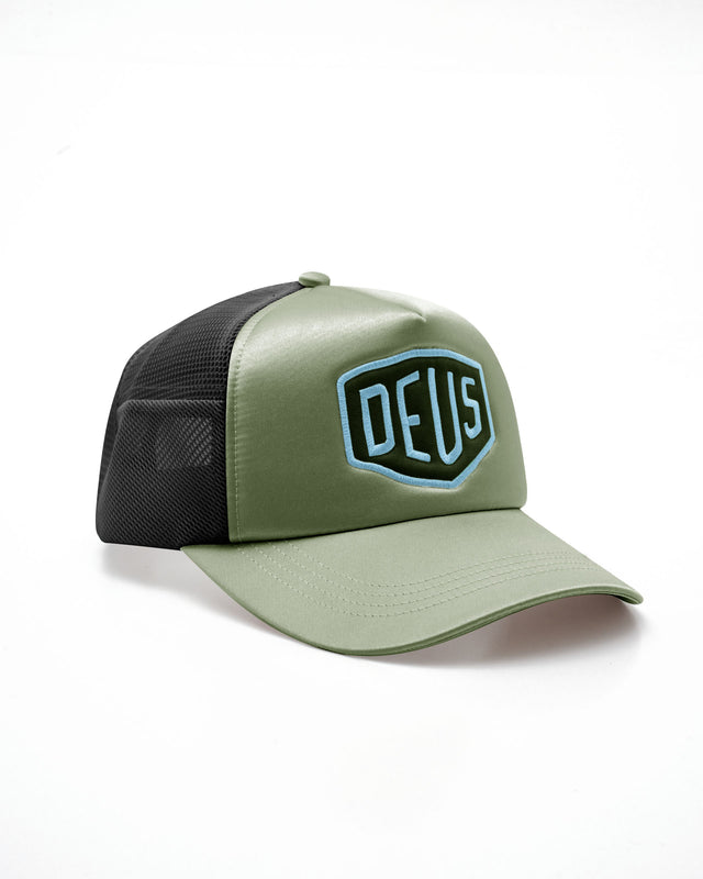 Shield Luxx Trucker - Khaki