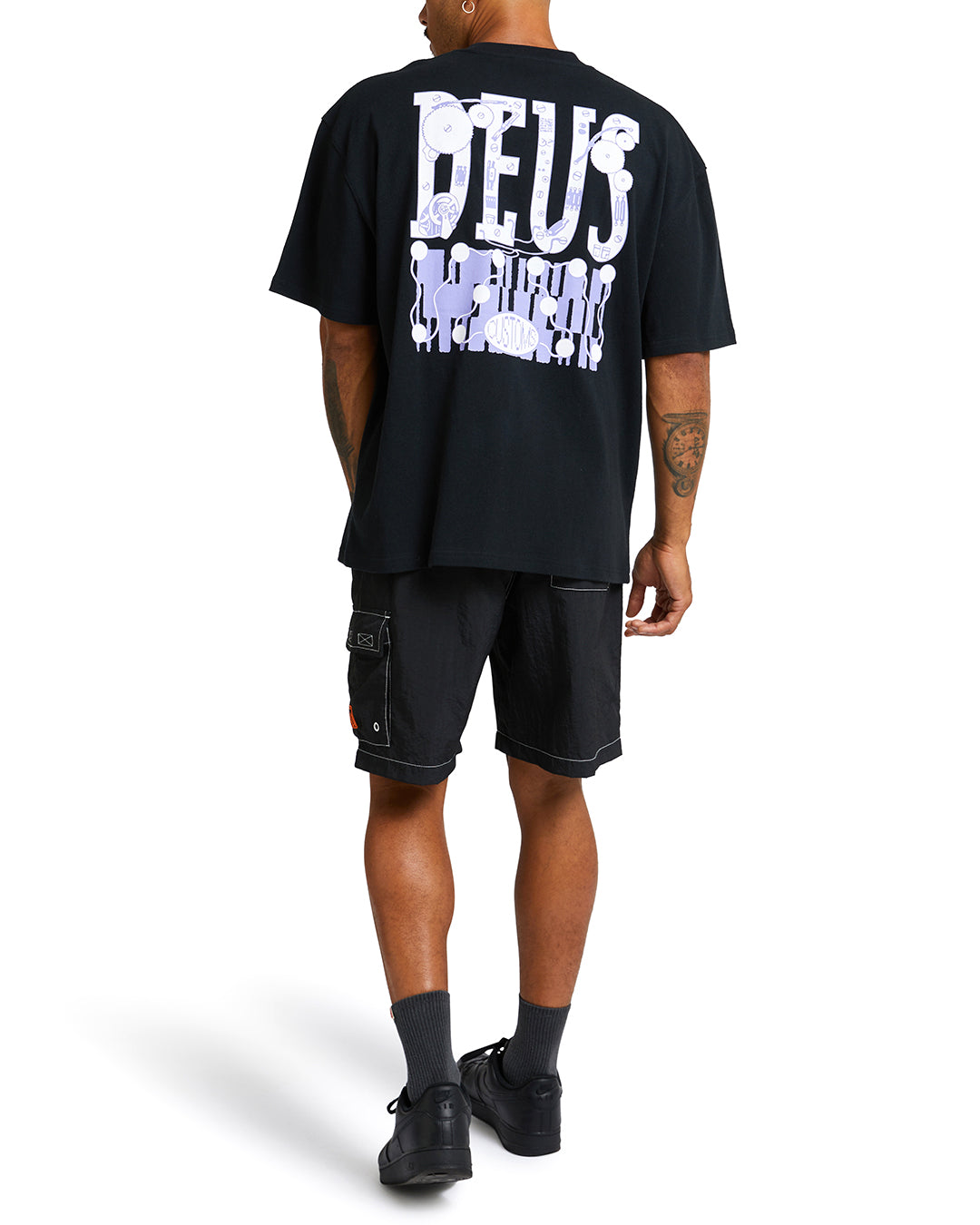 Full Circuit Tee - Black|Model