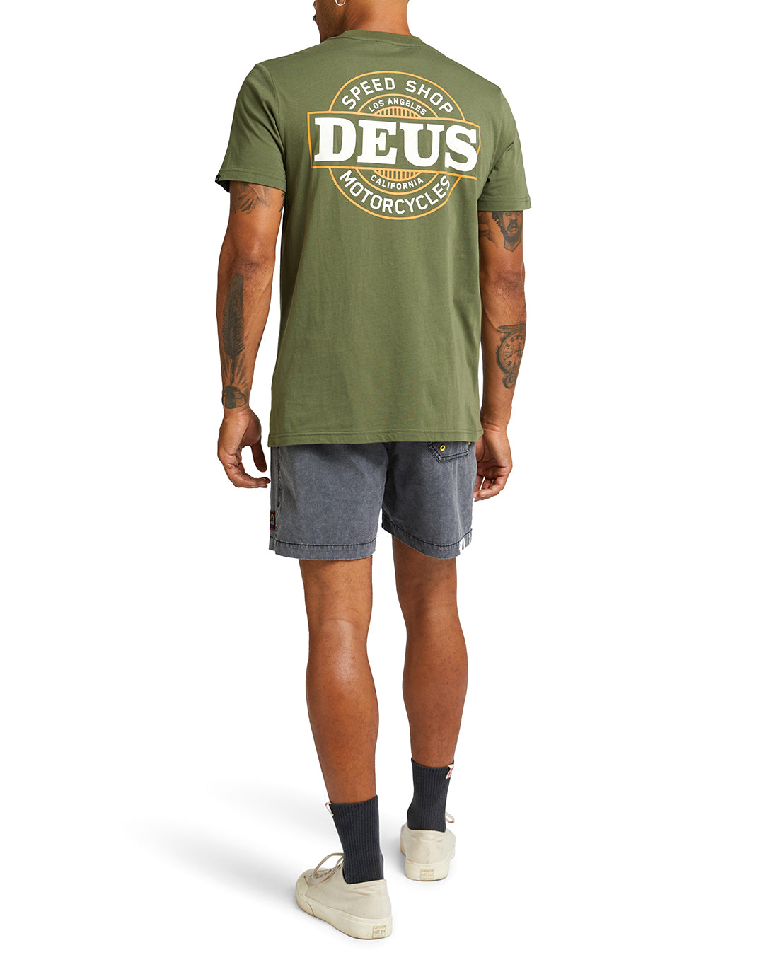 Hot Streak Tee - Loden Green|Model