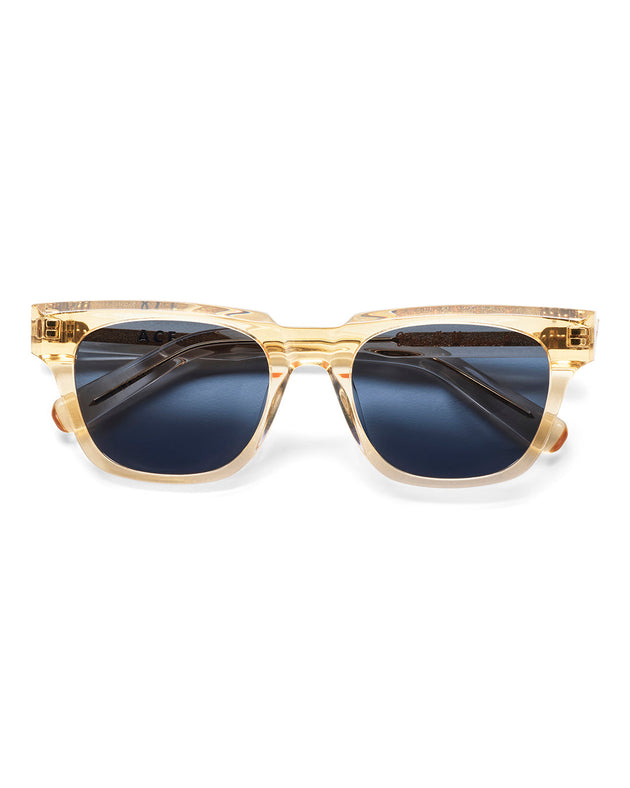 ace-sunglasses-champagne|Model