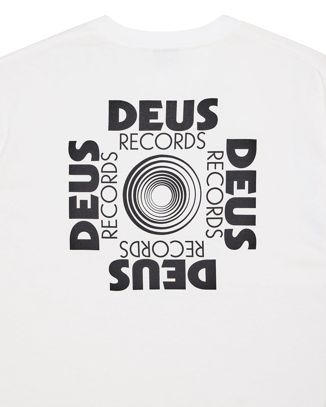 DefactoLongSleeveTee