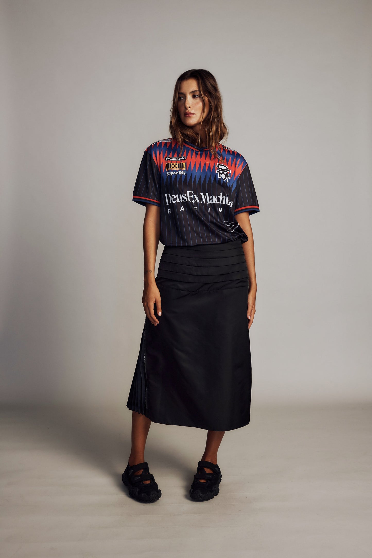 bouras-moto-tee-black|Model