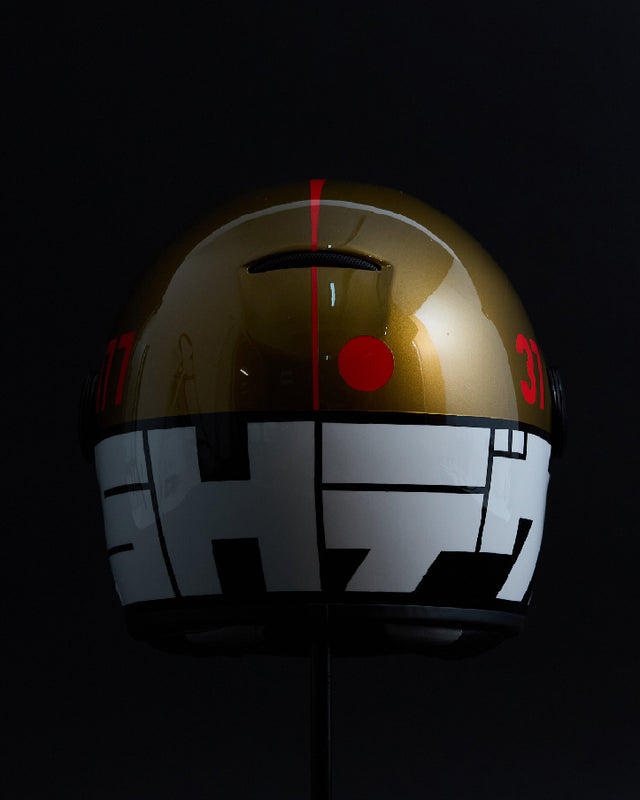 37/177 Helmet