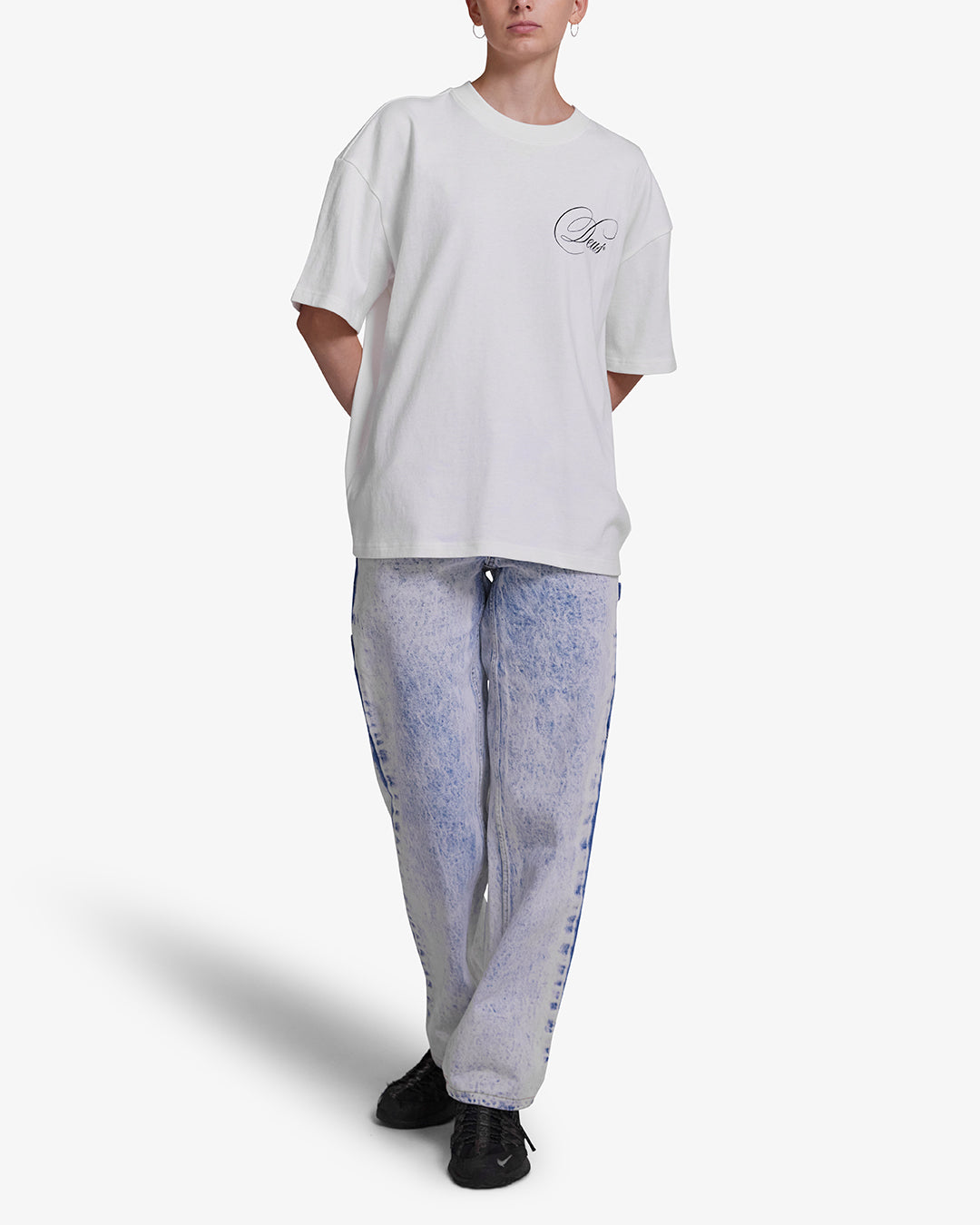 Dxw Caution Tee - Vintage White|Model