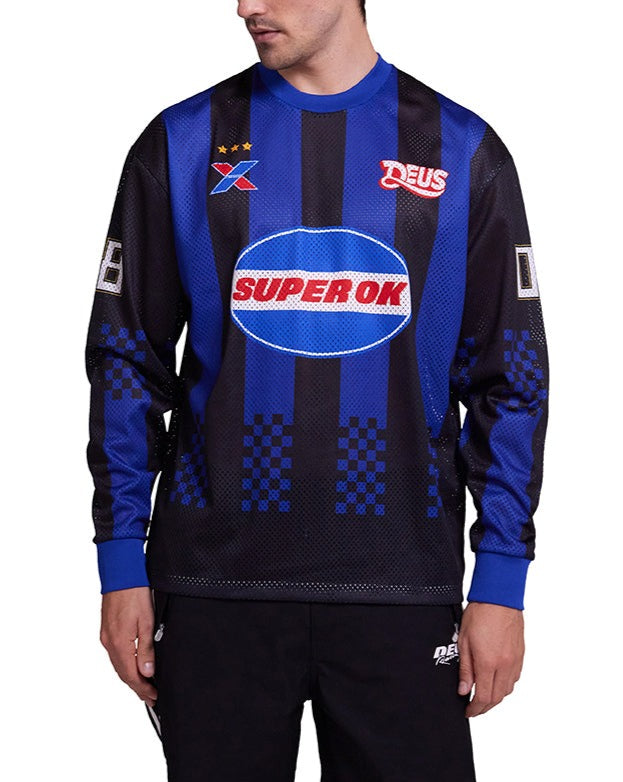 Threepeat Moto Jersey - Black|Model